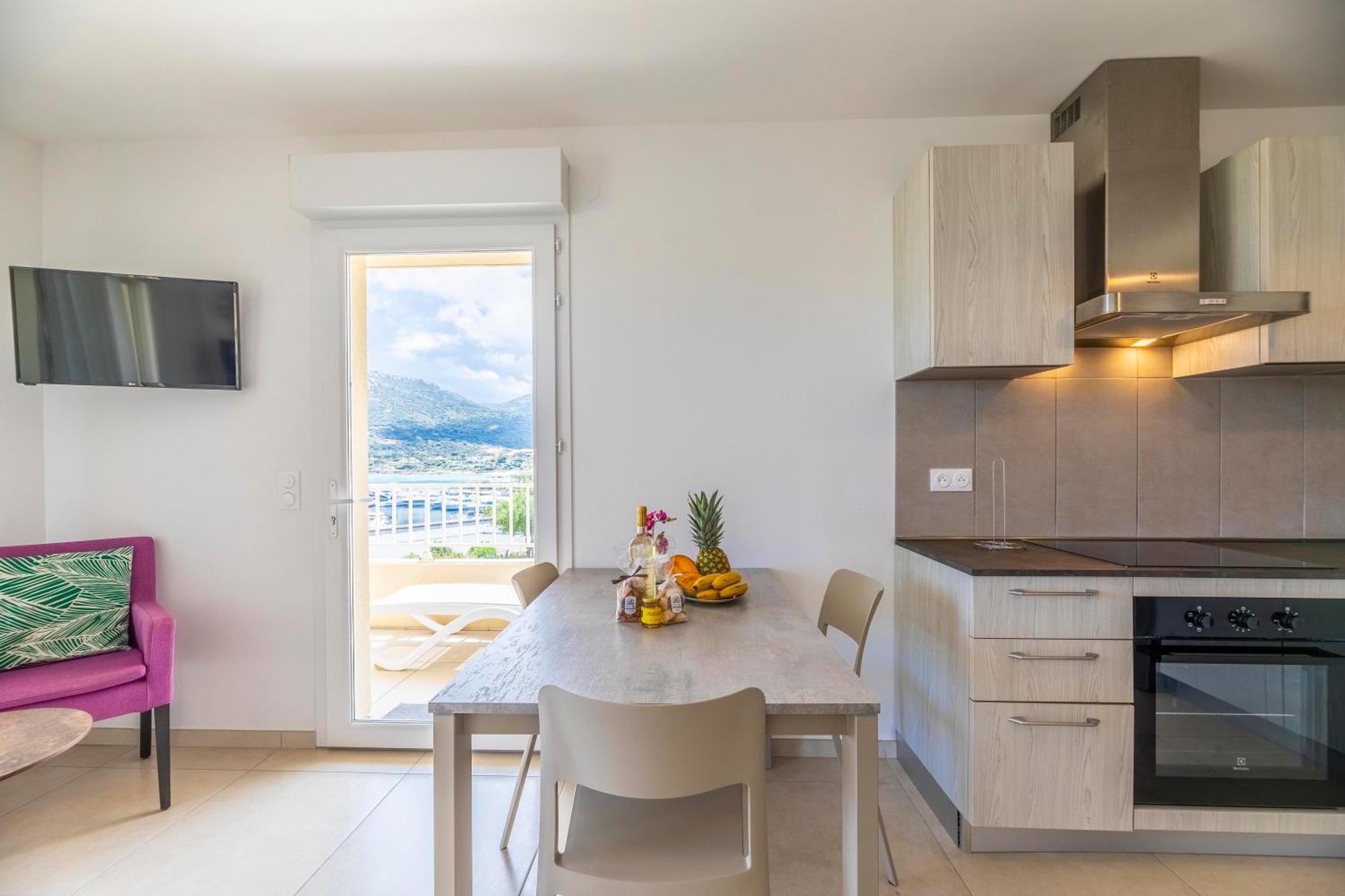 Residence A Marina ลูมิโอ ภายนอก รูปภาพ