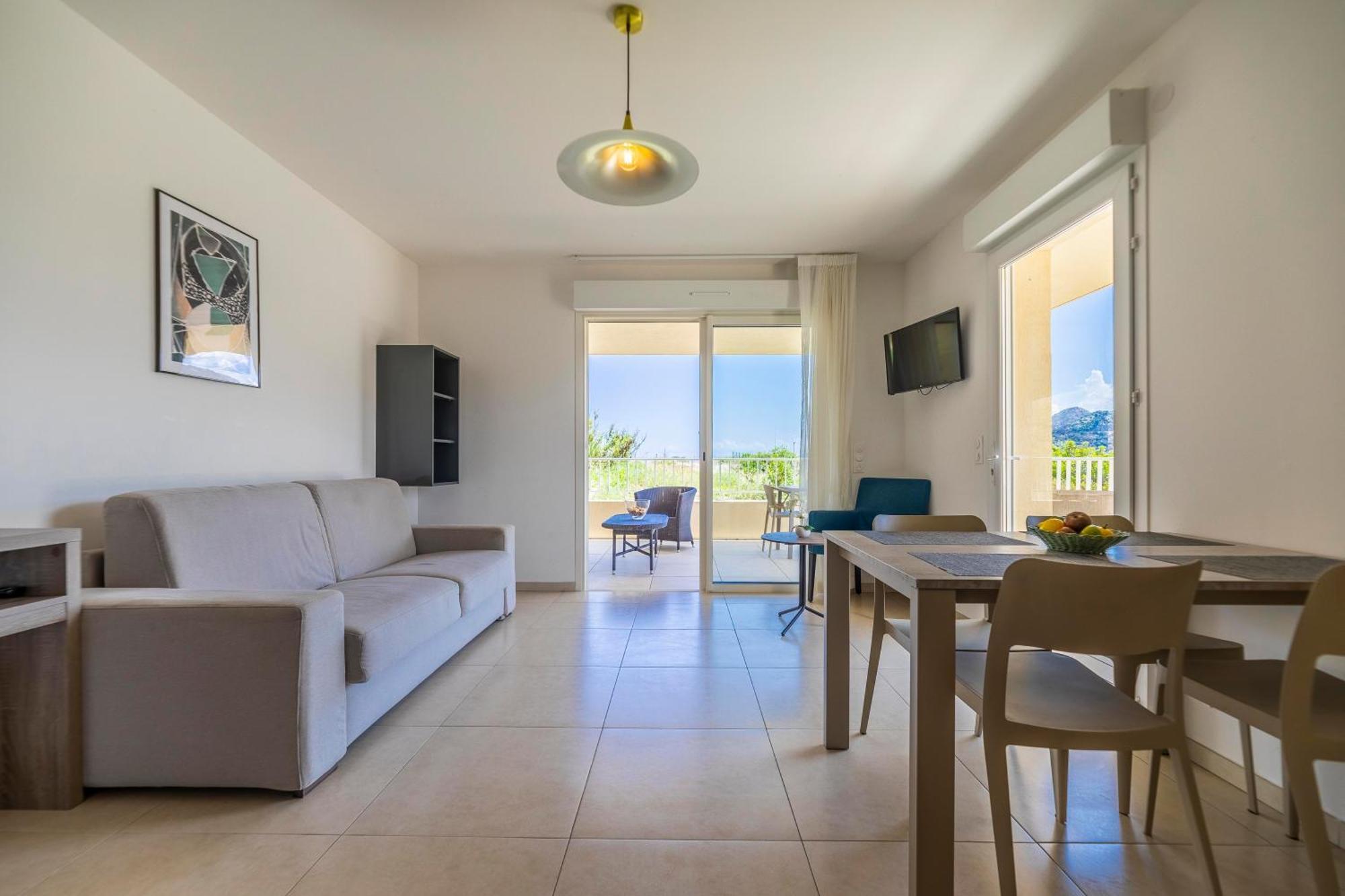 Residence A Marina ลูมิโอ ภายนอก รูปภาพ